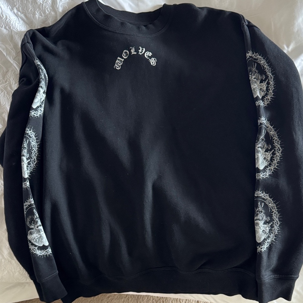 Darc Sport Black Crewneck Sweater with Graphic Sleeves